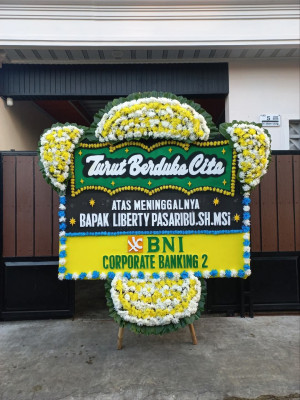 Papan Bunga Duka di Cikawao