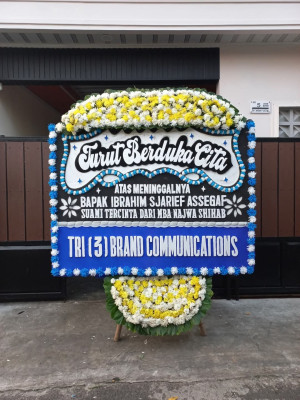Papan Bunga Duka di Cikawao
